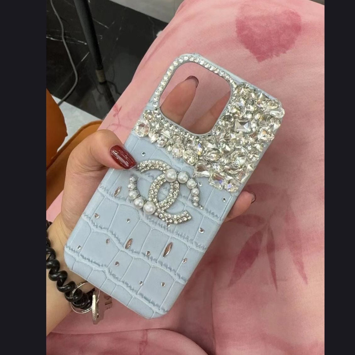 C Crystal Crocodile Pearl Luxury iPhone Case – Rhinestone Protective Cover
