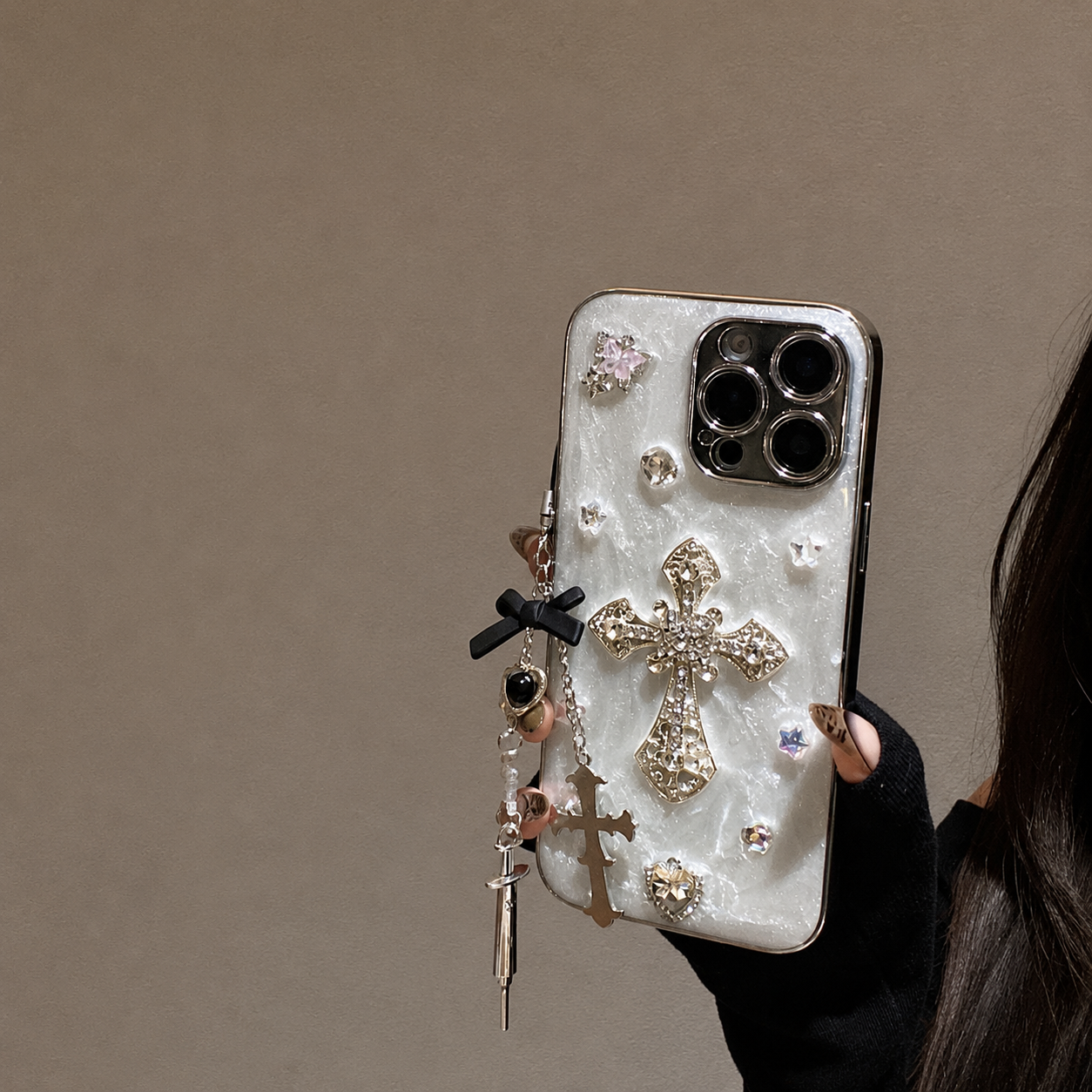 Luxury Baroque Crystal Cross 3D Designer iPhone Case